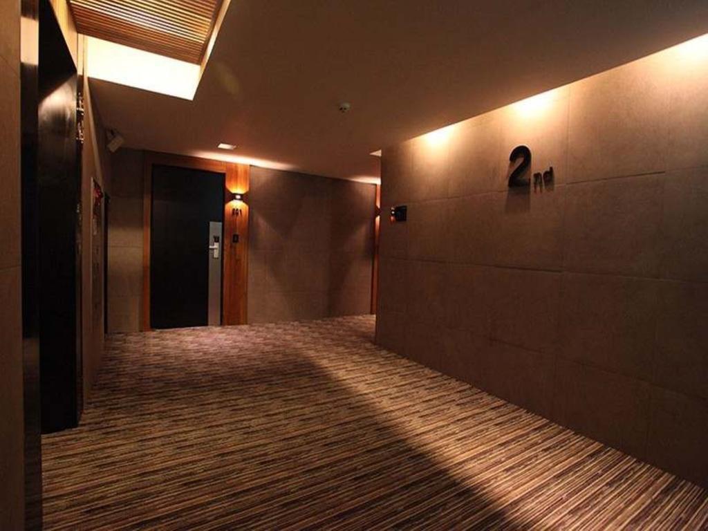 Hotel Rich Коян Экстерьер фото